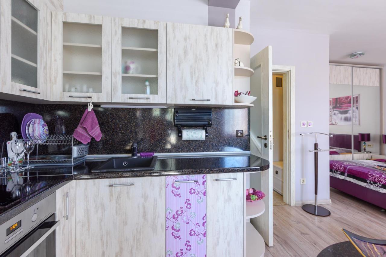 Ултра Виолет/Ultraviolet Burgas Exterior foto